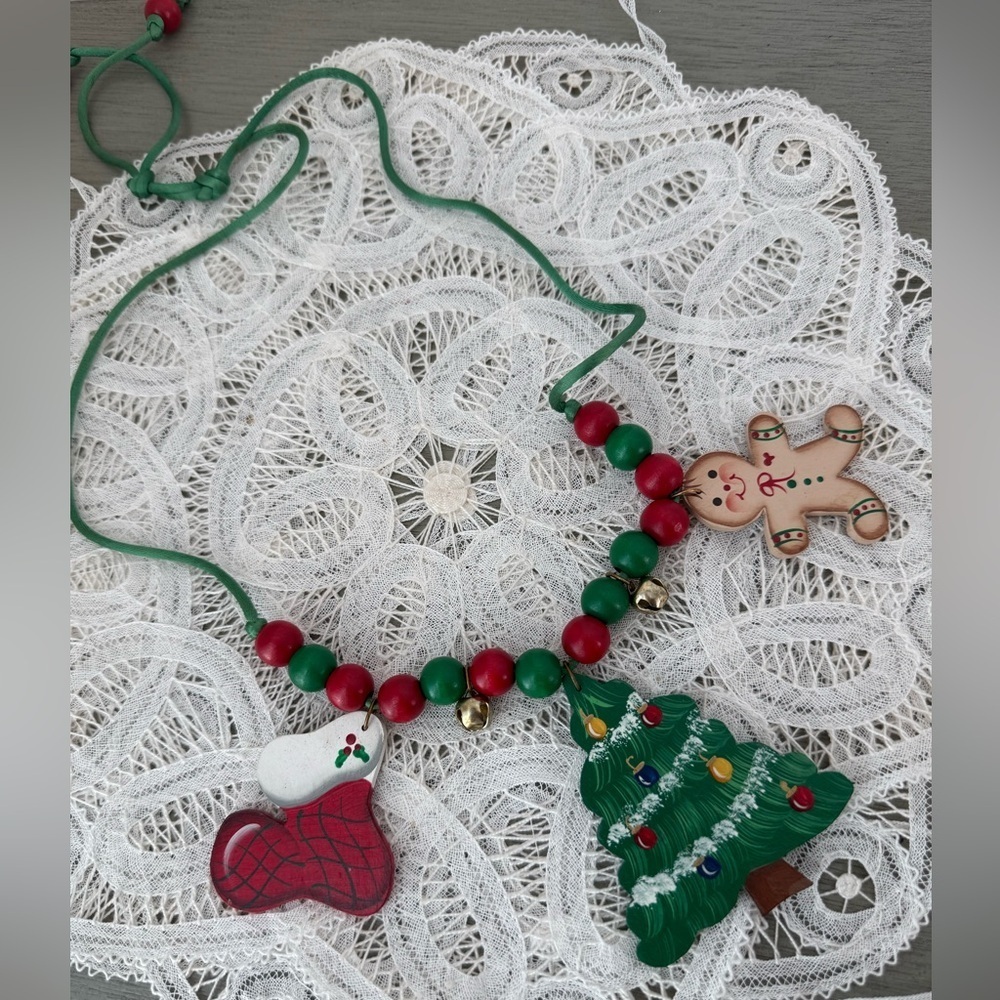 Vintage Wood Handpainted Christmas Necklace